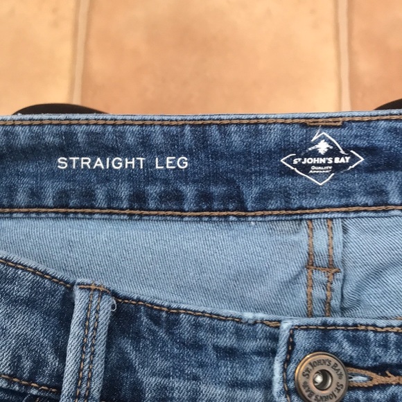St John’s Bay ladies Jeans - Picture 4 of 5